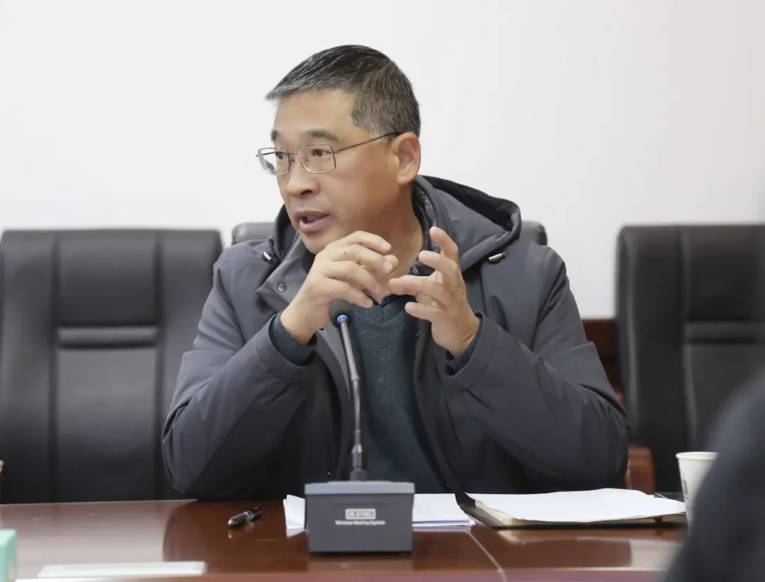 640.webp (1).png 640.webp (1).png